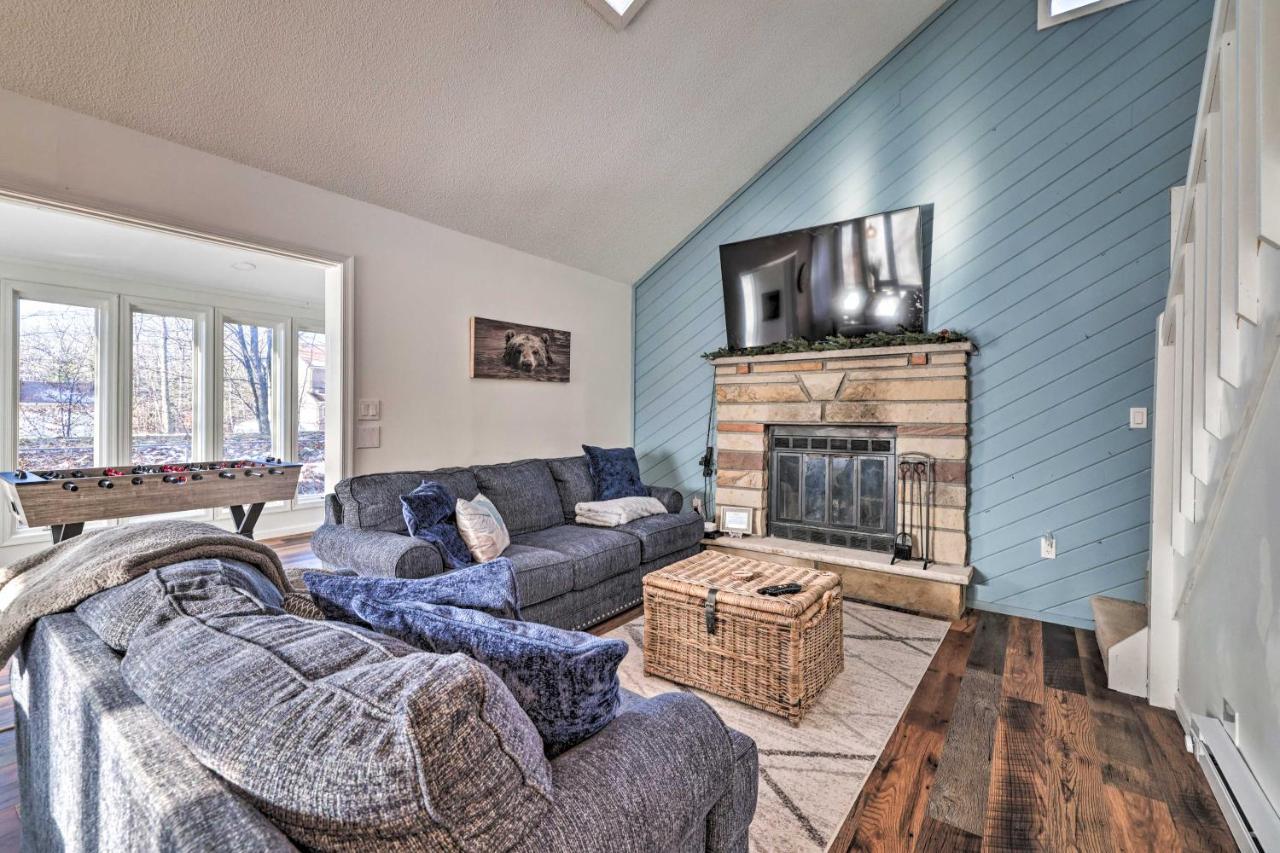 Holiday home Cozy With Private Hot Tub! *